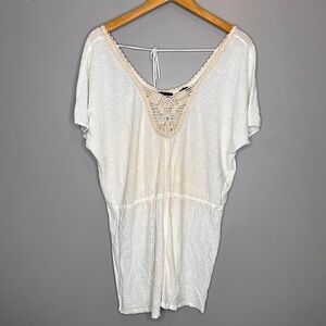 Moda international linen lightweight blouse